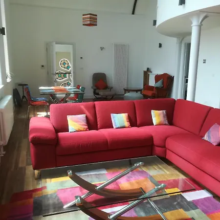 Apartment 6 Rose Chapel Penthouse